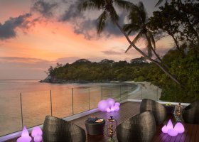 seychely-hotel-avani-seychelles-barbarons-060_ext_w_1.jpg