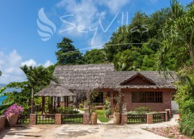 seychely-hotel-colibri-guest-house-003_ext_w_2.jpg