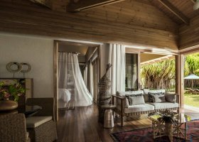 seychely-hotel-four-seasons-seychelles-039_ext_w_1.jpeg