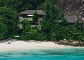 seychely-hotel-four-seasons-seychelles-mahe-178_ext_w_1.jpg