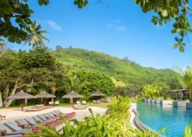 seychely-hotel-kempinski-seychelles-122_ext_w_1.jpg