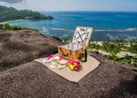 seychely-hotel-kempinski-seychelles-193_ext_w_1.jpg