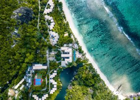 seychely-hotel-kempinski-seychelles-206_ext_w_1.jpg