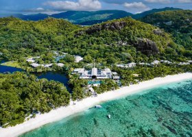 seychely-hotel-kempinski-seychelles-208_ext_w_1.jpg