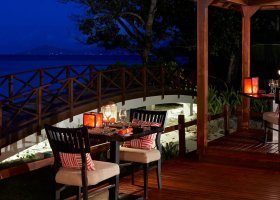 seychely-hotel-niva-labriz-seychelles-415_ext_w_1.jpg