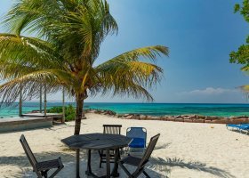 seychely-hotel-the-islanders-hotel-098_ext_w_2.jpg