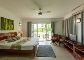 seychely-hotel-tropique-villa-016_ext_w_2.jpg