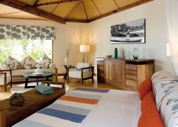 Beachfront Spa Cottage