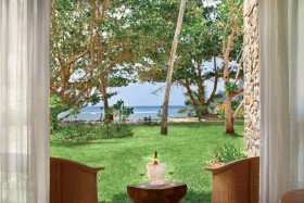 Deluxe Ocean View Garden Room